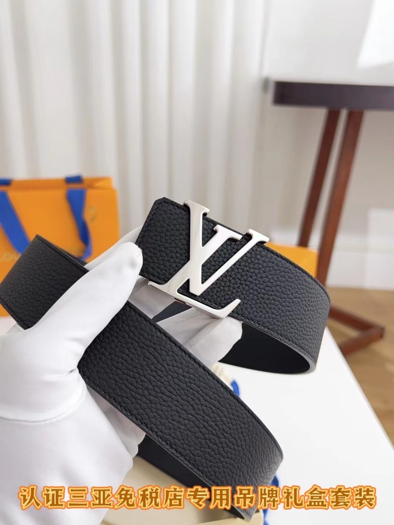 LOUIS VUITTON Belts